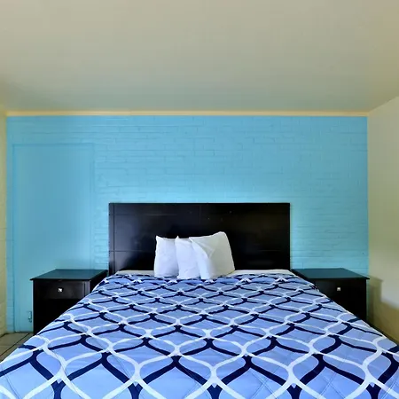 Americas Best Value Inn San Antonio Airport South-3